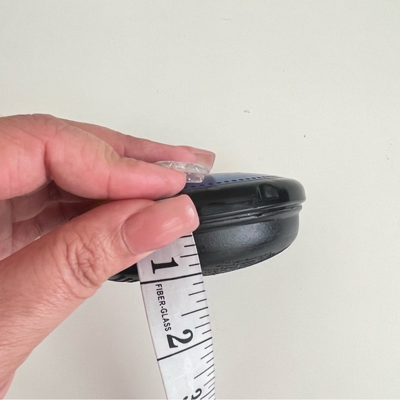 Simon Micro Series Electronic Game, Classic Simon Board Game in a Compact Size - Picture 4 of 8